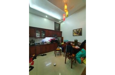 Bán nhà SÀI ĐỒNG - gần phố - 69m2 * 3 tầng, 3 tỷ