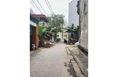 BÁN LÔ ĐẤT 72m2 TẠI GIANG BIÊN, LONG BIÊN - Ô TÔ ĐỖ CỬA - giá 4.5 tỷ - GẦN PHỐ