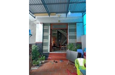 Bán Gấp Nhà Về Đón Tết Cùng Với Con Cháu