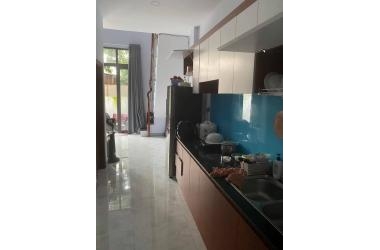 Hẻm Ba Gác 40m2 Bề Ngang Rộng 4.5M - Chỉ 3.3 Tỷ Quận 7