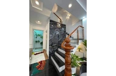 HXH Đường Nguyễn Thiện Thuật 38M2 ( 3.7x11m) 3PN 7.5 Tỷ Phường 2 Quận 3 LH 0398586675