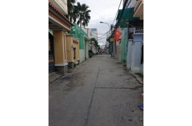 Nhà cũ giá tốt cho nhà đầu tư Bùi Văn Ba, nhĩnh 60tr giá đầu tư, 76m2 4,7 tỷ Quận 7