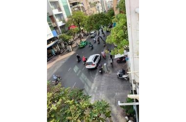 Bán nhà Mặt Tiền Nguyễn Đình Chiểu, đang có hợp đồng thuê, 46m2, 300tr.m2 chỉ 15 tỷ quận 3