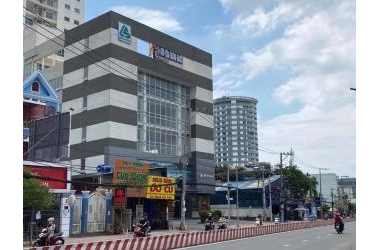 Bán Nhà Cũ 2 Mặt Tiền Kinh Doanh Huỳnh Tấn Phát, 1144m2 TXM, ngang 11m nở hậu Quận 7