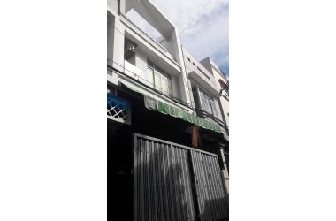 Nhà Bè HXH đỗ cừa Huỳnh Tấn Phát sát mặt tiền, 50m2 3lầu 3pn tặng nội thất 4,5 tỷ