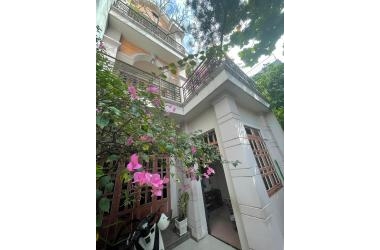 Bán Gấp Gấp nhà Quận 7 khu Vip Đường Số, 108m2 3 tầng chỉ 13,8 tỷ, Giao nhà Ngay