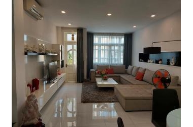 Bán gấp nhà Mặt tiền Nguyễn Trãi Quận 1, 87m2 5 tầng 5.5x17m 41.5 tỷ