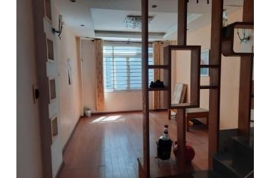 Bán nhà mặt phố Bồ đề 54m2, 5tầng, MT:6m, kinh doanh gì cũng tốt, giá 5.6 tỷ