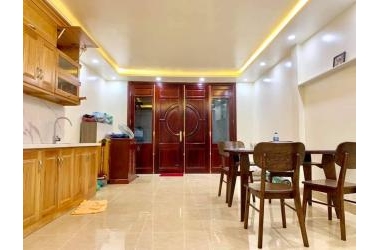 Bán nhà châu âu giữa lòng Hà Nội, 60m², 4 tầng hiện đại, mặt tiền siêu rộng 7m trung tâm cầu giấy giá chỉ 6.4 tỷ