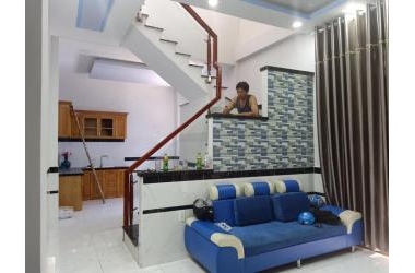 BÁN ĐẤT HẺM 4M  PHẠM VĂN BẠCH, PHƯỜNG 15, TÂN BÌNH 40M2, 2 TẦNG, BTCT 2.45 TỶ -CHO THUÊ 8 TRIỆU/ THÁNG