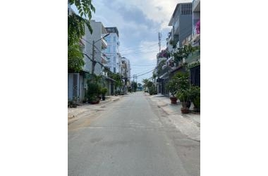NHÀ HAI MẶT TIỀN, XE HƠI VÀO NHÀ, 4 TẦNG, ĐƯỜNG QUANG TRUNG, GV.