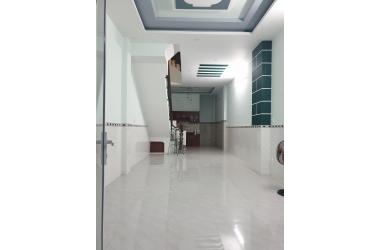 CẦN BÁN CĂN NHÀ 4 TẦNG HẺM 8M VỈA HÈ 2M PHẠM VĂN CHIÊU P14 GV.