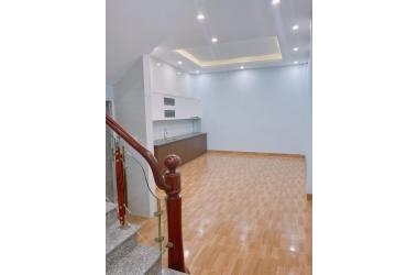 LÔ GÓC - ĐẸP - 2 MẶT THOÁNG, nhà Q. Hoàng Mai 40m2x5T chỉ hơn 2 tỷ.