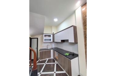 LÔ GÓC - NHÀ MỚI TT Q. Hoàng Mai 34M2x5T chỉ hơn 2 tỷ.