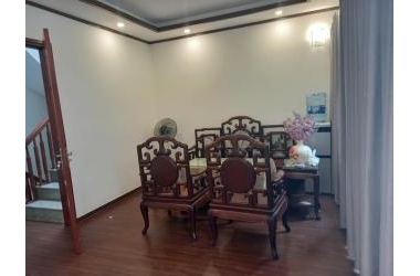 NGÕ THÔNG - NHÀ MỚI Ở NGAY - TT phố Trương Định 33M2x5T nhỉnh 3 tỷ.