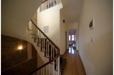 Bán nhà Nguyễn Khoái 46m2, 5 tầng, 4x tỷ.