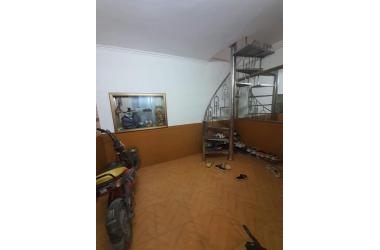 Bán nhà phố Hông Mai quận Hai Bà Trưng-20m- 2 phòng ngủ-3 tầng-1,5 tỷ.