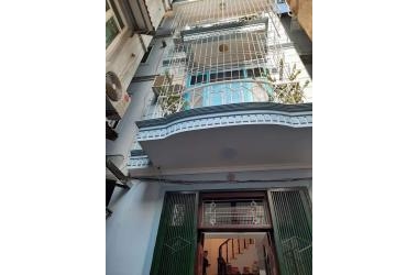 Nhà phố Kim Ngưu,42m,4 tầng, MT 4m, giá 3,6 tỷ. Nhà vuông đẹp, ở luôn. 0984228277.