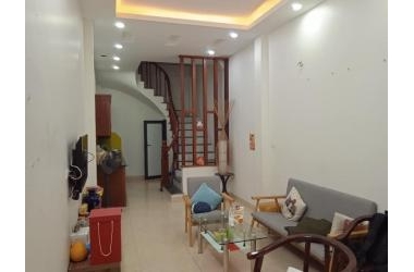 NHÀ NGÕ HOÀNG MAI, LÔ GÓC, 32M2, 5 TẦNG, 3,3 TỶ