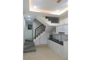 HƠN 1 TỶ CÓ NHÀ MỚI QUANG TRUNG VÀI BƯỚC RA PHỐ 4 TẦNG