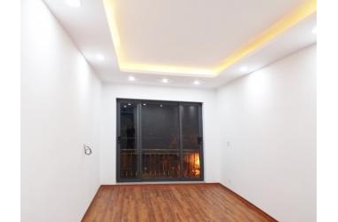 Ngấm đòn Covid, Bán gấp nhà Lê Trọng Tấn lô góc gara ô tô