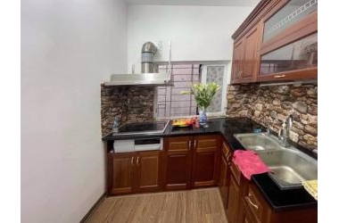 CHƯA ĐẾN 3 TỶ CÓ HỘ KHẨU ĐỐNG ĐA CÙNG NHÀ 4 TẦNG BA BƯỚC RA Ô TÔ