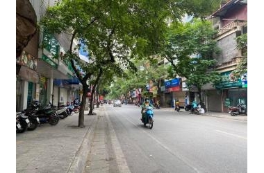 Nhà mặt phố cực hiếm Lạc Trung một mặt phố một mặt ngõ ô tô tải tránh kinh doanh sầm uất