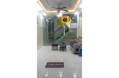 CẦN BÁN NHÀ HOÀNG VĂN THỤ, PHƯỜNG 02, TÂN BÌNH, HẺM XE HƠI TRÁNH, 26M2 (3.3*8), 5.6 Tỷ TL