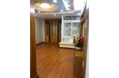 Cần Bán Nhà Cách Mạng Tháng Tám, Hẻm Xe Hơi Tránh, Phường 04, Tân Bình, 45m2, Chỉ 6.8 tỷ TL