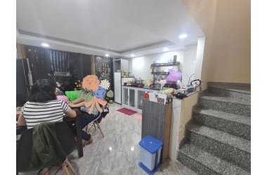 Gấp Bán Nhà Bùi Thế Mỹ, Phường 10, Quận Tân Bình, 33m2, 4 Lầu, 5.2 Tỷ