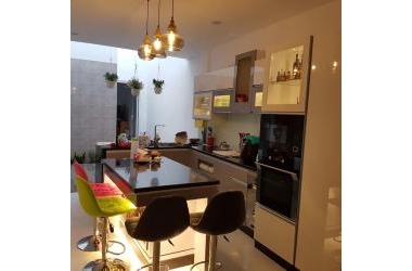 Gấp Bán Nhà Đẹp Ni Sư huỳnh Liên, Phường 10, Tân Bình, 2 lầu 82m2 (5.7x16.7), 8 tỷ TL