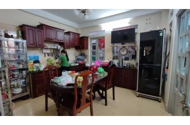 Gấp Bán Nhà Cộng Hoà, Phường 04,Tân Bình, 129m2 (4/6.6 x 22), 5 lầu, 11.5 tỷ TL