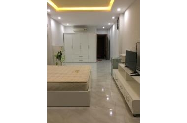 Gấp Bán Nhà Phạm Văn Bạch, Hẻm Xe Hơi Tránh, Phường 15, Tân Bình, 70M2, 5 Lầu, 8 TỶTL