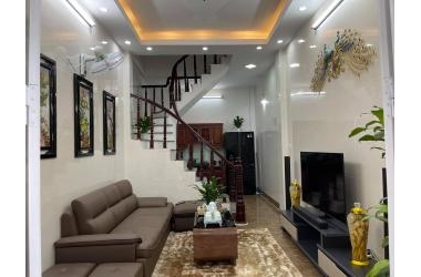 Hiếm ! Nhỉnh hơn 3 tỷ nhà đẹp 30mx4T Phố Mai Động