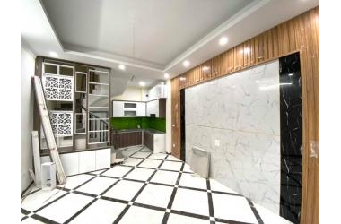 Chính chủ cần bán gấp nhà Hoàng Mai 30m x 5 tầng mt 4m Giá 2.75 tỷ (có thương lượng)
