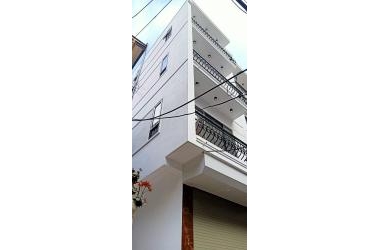 Cực hiếm! Nhỉnh 3 tỷ nhà đẹp 5 tầng Phố Kim Ngưu