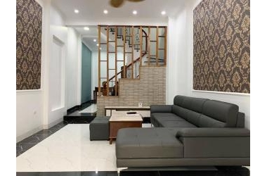 Bán nhà Phố Minh Khai oto đỗ cổng chỉ 95tr/m