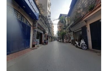BÁN NHÀ BẰNG LIỆT-TÂY NAM LINH ĐÀM-NHÀ ĐẸP-NGÕ THÔNG-OTO ĐỖ CỬA-38M*5T-NHỈNH 3 TỶ