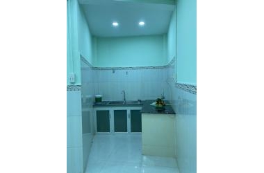 Bán gấp nhà đường Quang Trung f10 dt27m chốt 1ty350 lh0399665438