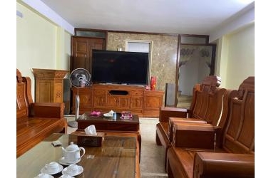 Nước trong thì không có cá, 6 tầng thang máy phố Ngọc Hà,chào 7 tỷ 8 lại chê