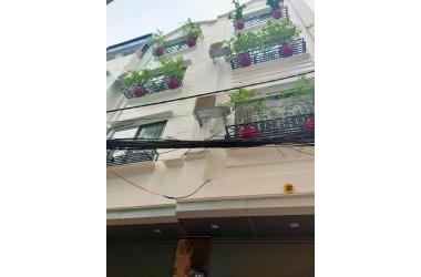 NGUYỄN VĂN CỪ--Ô TÔ TRÁNH -KINH DOANH ĐỈNH-GIÁ TỐT-GẦN PHỐ CỔ.