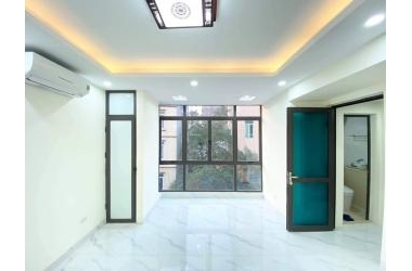 HIẾM - MẶT NGÕ TO NHƯ MẶT PHỐ - VỈA HÈ - Ô TÔ TRÁNH - LÔ GÓC - KINH DOANH VÔ ĐỊCH -ĐẠI CỒ VIỆT-DƯỚI 5 TỶ