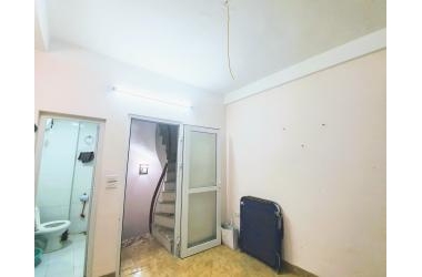 SÁT ĐƯỜNG Ô TÔ – LÔ GÓC - NHÀ MỚI Ở LUÔN - VUÔNG VẮN – TIỆN LỢI