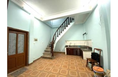 CẦN BÁN GẤP NHÀ TẠI LĨNH NAM – O TÔ ĐỖ CỔNG – CHỦ Ở - NHIỀU LỘC