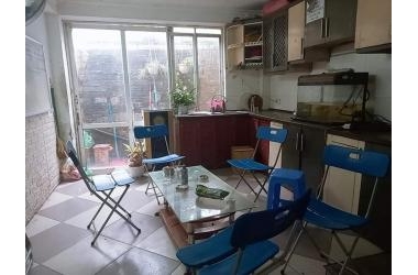 NGOẶT CÁI VÀO NHÀ – ÔTÔ ĐỖ CỬA – KINH DOANH – GẦN HỒ - SỔ ĐỎ DÒNG TIỀN ỔN ĐỊNH