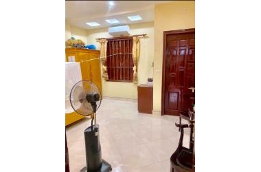 MẶT NGÕ GỐC ĐỀ - KINH DOANH SẦM UẤT- VỊ TRÍ ĐẸP – TIỆN ÍCH – CÔNG NĂNG ĐỦ MT5M