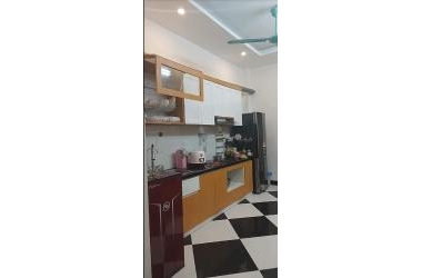 BÁN NHÀ TÂN MAI – Ô TÔ ĐỖ CỬA – NHÀ MỚI ĐẸP –NỘI THẤT XỊN – AN NINH ĐỈNH