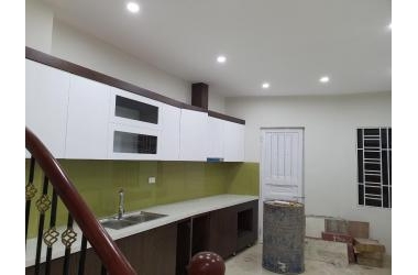 BÁN NHÀ ĐẸP NGUYỄN VĂN CỪ - NGÕ LỚN – Ô TÔ ĐỖ CỬA – LONG LANH- CẠNH BERVIVER