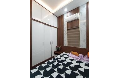 NHÀ ĐẸP PHÂN LÔ – SÂN VƯỜN – 70M2 NHỈNH 4 TỶ - NGÕ RỘNG – NỘI THẤT SỊN SÒ