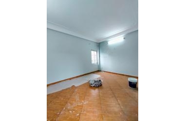 BÁN NHÀ SÁT PHỐ NGUYỄN CHÍNH TÂN MAI  32M2 NHỈNH 2 TỶ